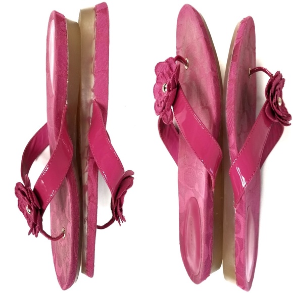 Coach Pink Flower Iconic "C" Flip Flop Sandals 9.5 - Picture 4 of 7